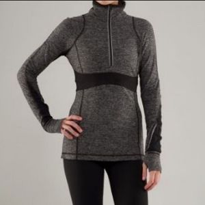 lululemon athletica Full Tilt Cold Hands Warm Heart 1/2 Zip Pullover-Black/Grey